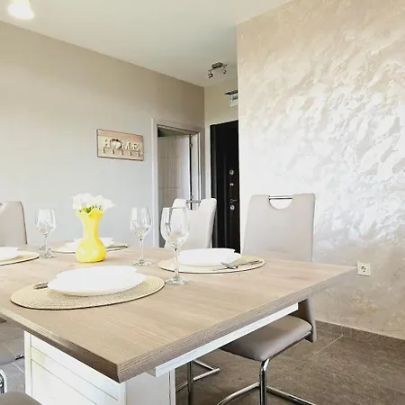 Apartment нептун *